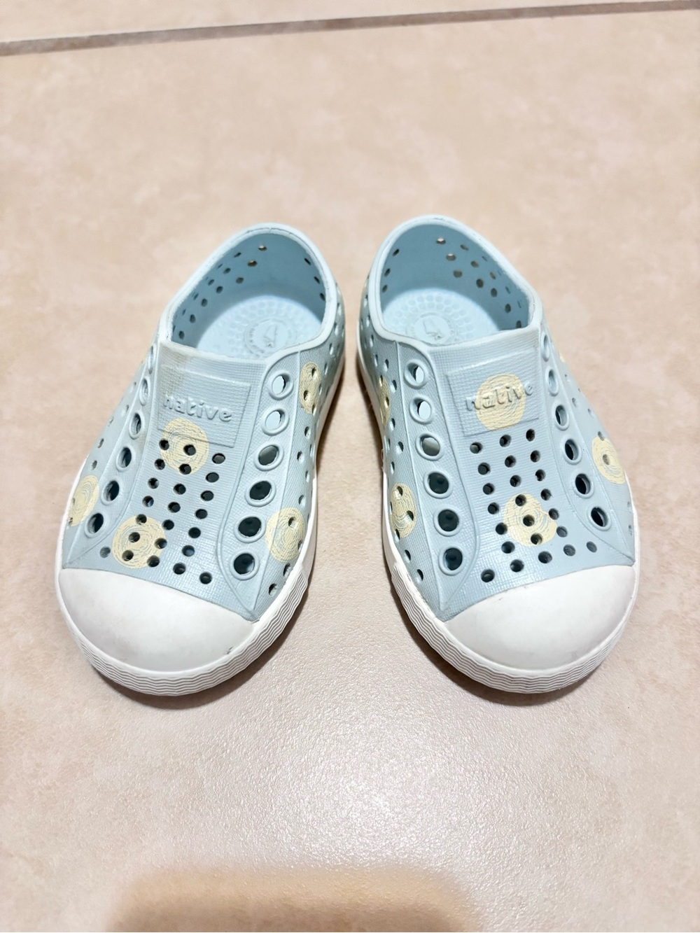 Native Kids Slip-On Water Shoes in Light Blue with Cream Accents